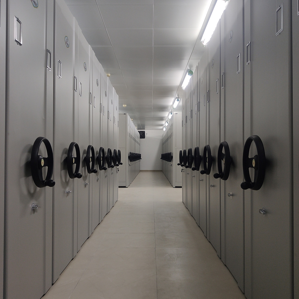 nܼI(y)CϸI(y)CϸķЩ