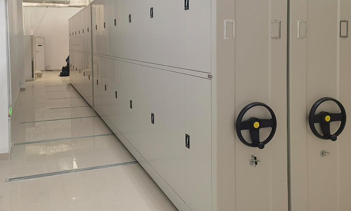 <i>ُIVݙnܼܵĕr򣬲Ҫҕ@ׂ</i>