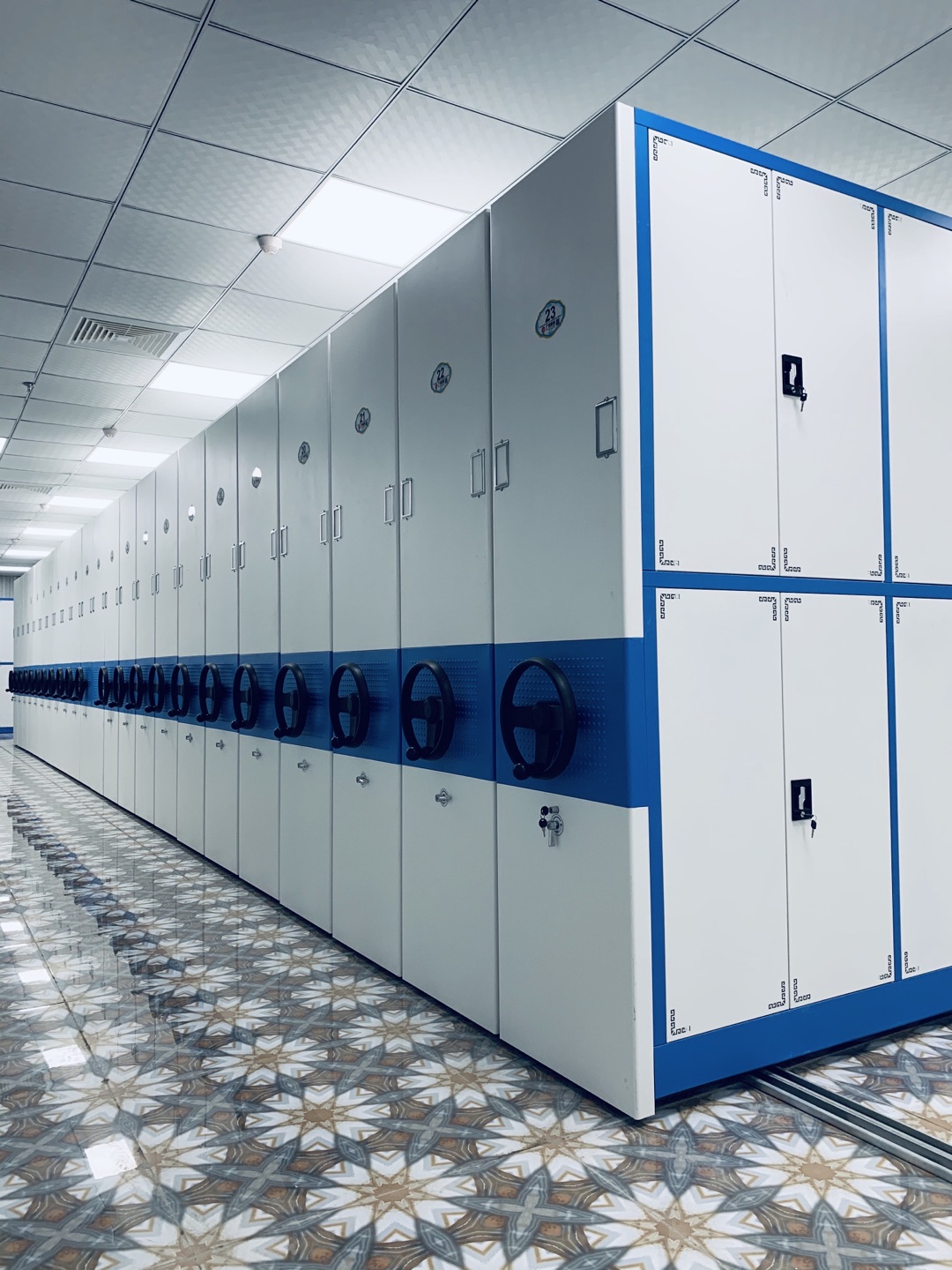 實現檔案文件前端控制的重要手段是什么